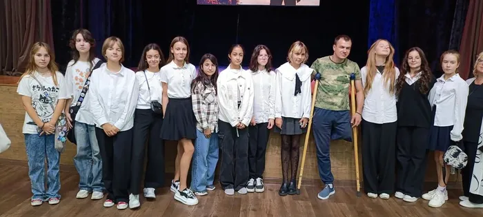 Час с героем