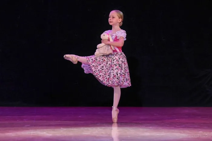 отчетный концерт ансамбля "НикА"