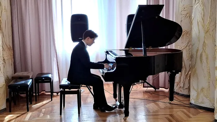 Концерт Новороссийского колледжа в МБУ ДО ДШИ № 2 им. И.Д. Кобзона