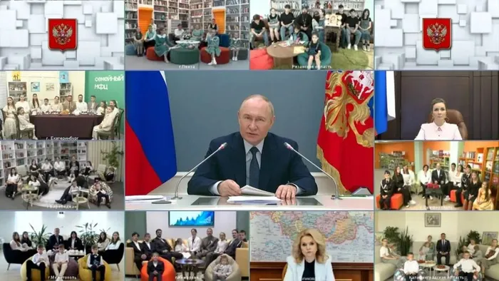Путин-родители-дети