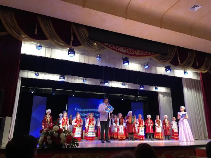 ТОРЖЕСТВЕННАЯ ЦЕРЕМОНИЯ