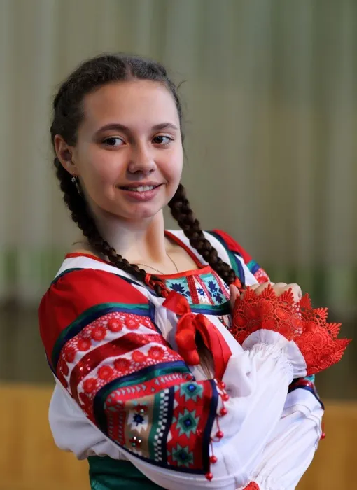 Брюханова Настя ДШИ 2Гран -При